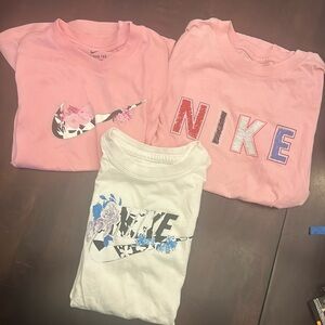 Lot of 3 Nike tshirts. Girls S.